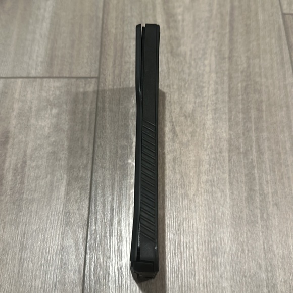 SPIDERCASE Waterproof Phone Case - Picture 6 of 8